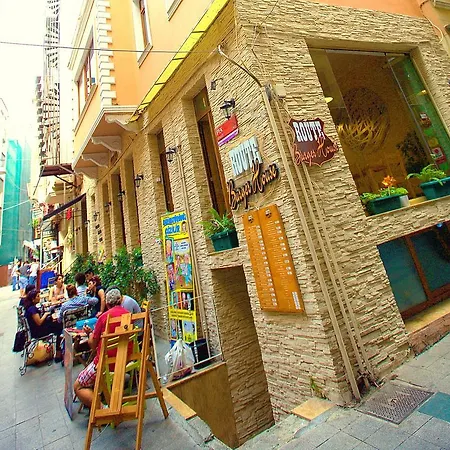 Corner Living Space איסטמבול