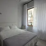 Bed & Breakfast Corner Living Space Istanbul