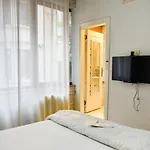 Bed & Breakfast Corner Living Space Istanbul