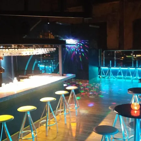 Corner Living Space Bed & Breakfast 3*