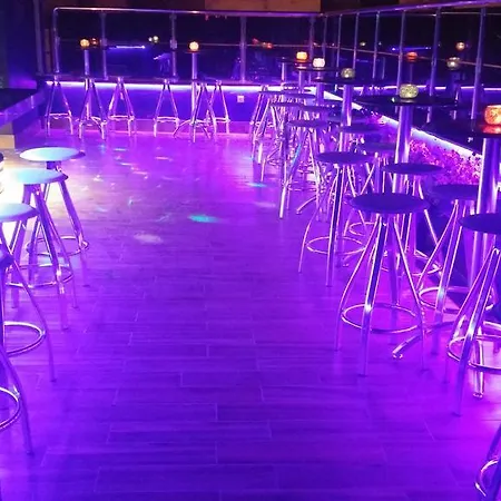 Corner Living Space 3*